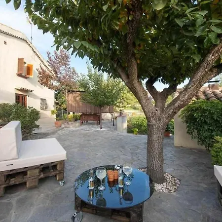 Masia Can Tramontana Country house Tiana